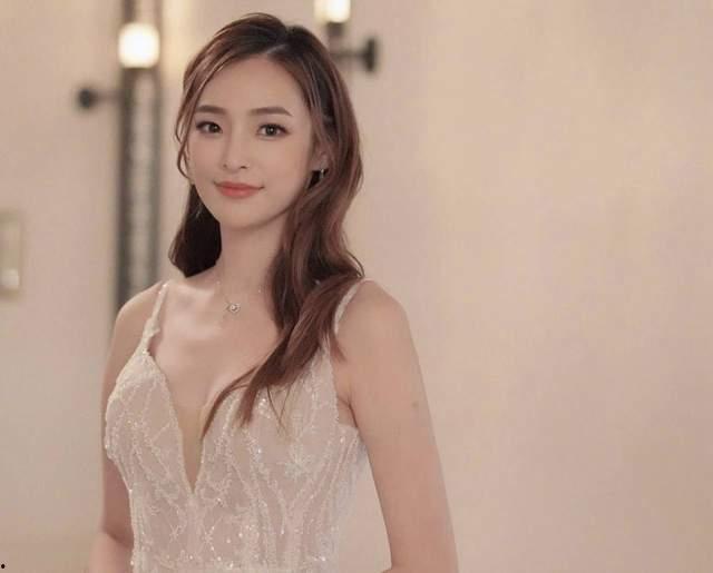 赵珂爆料女朋友视频,事件引发网友热议 第1张 赵珂爆料女朋友视频,事件引发网友热议 第1张