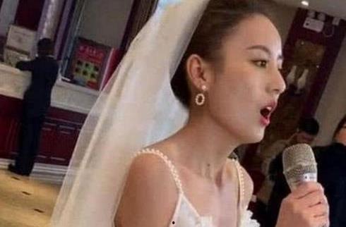 抖音爆料娱乐圈的女星,揭秘明星背后的故事